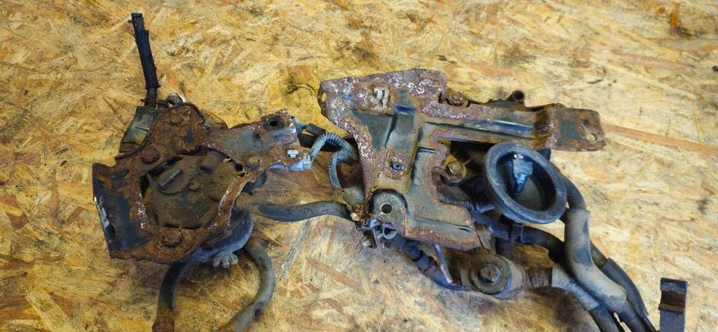 Kraftstofffilter Lexus IS II 220D-250-350 2393026010 image 9