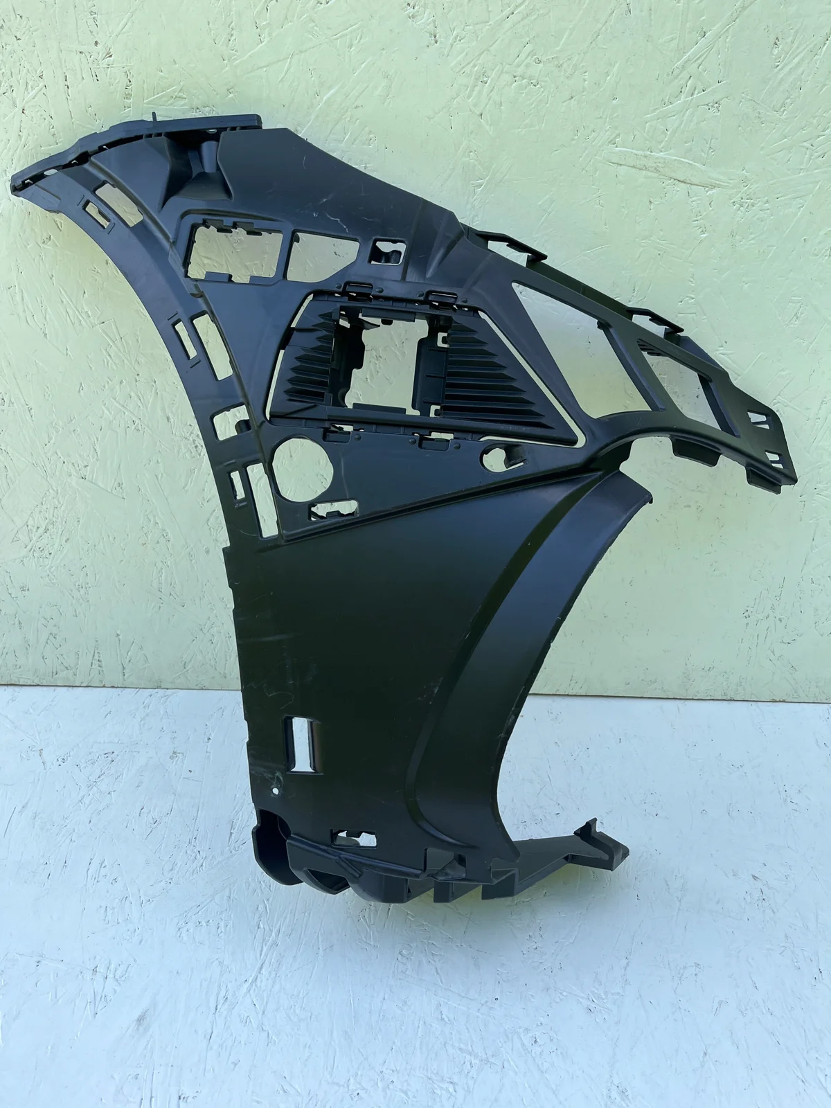 Mercedes GLC Schuif Bumper Rechts Voor A2548850601