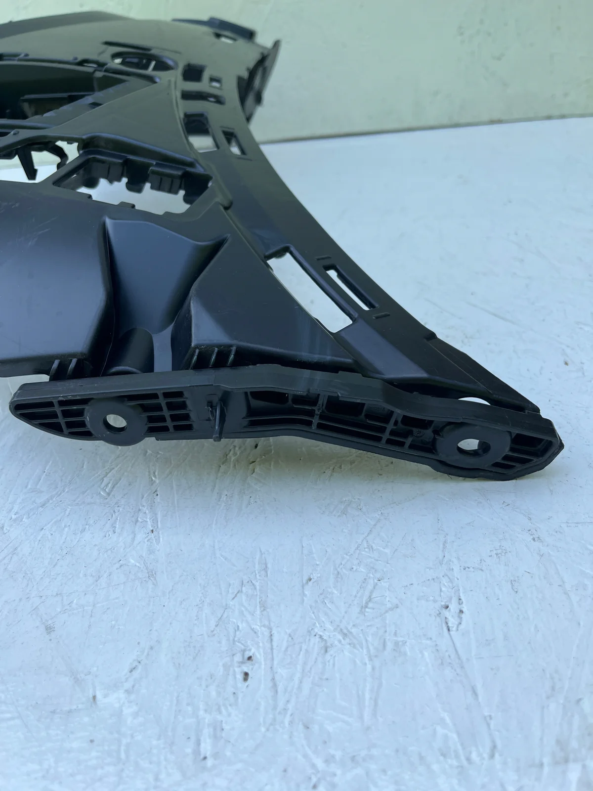Mercedes GLC Gleitstück Stoßfänger Rechts Vorne A2548850601 image 5