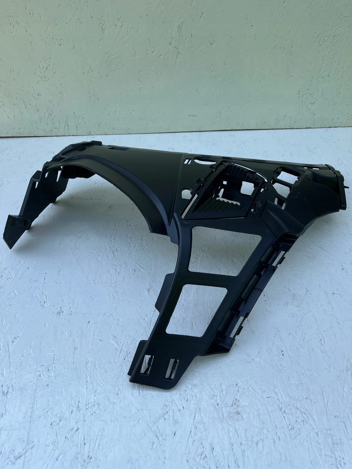 Mercedes GLC Gleitstück Stoßfänger Rechts Vorne A2548850601 image 7