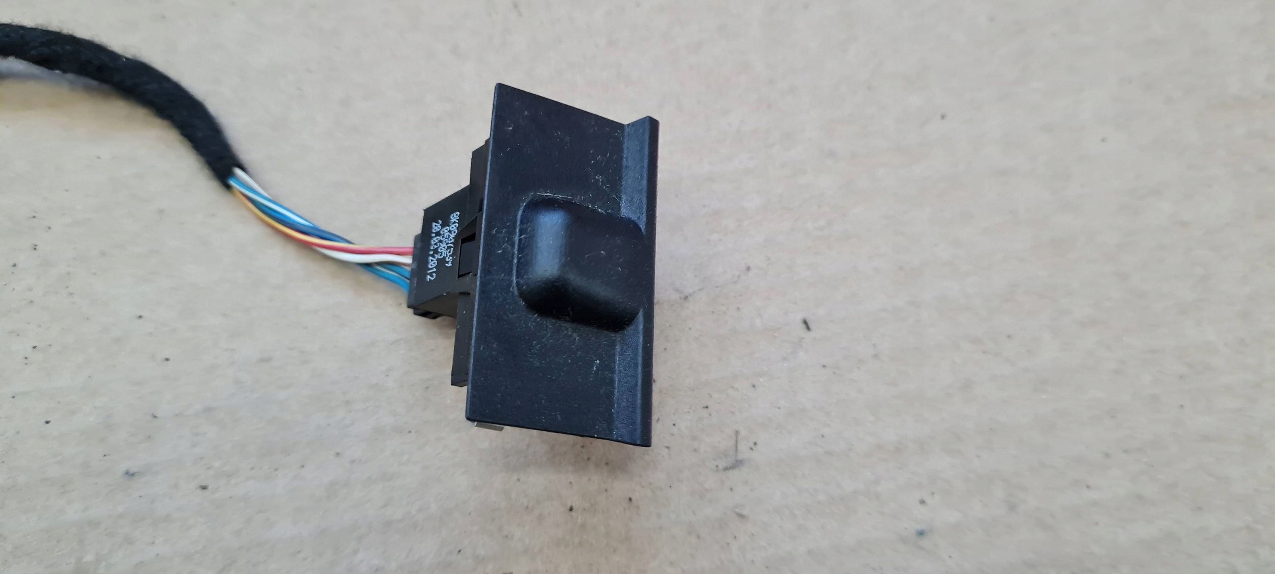 Capteur d'ensoleillement Audi A4 S4 B8 2011 8K0907539