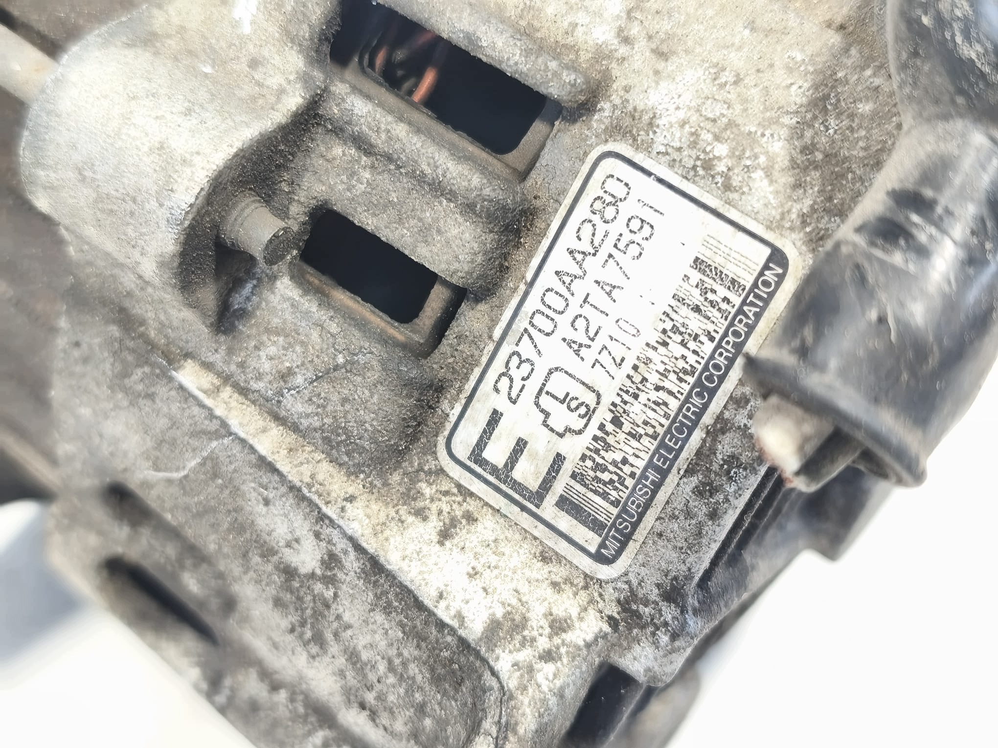 Subaru Forester Impreza Legacy 2.0 16V Alternator A2TA7591 23700AA280