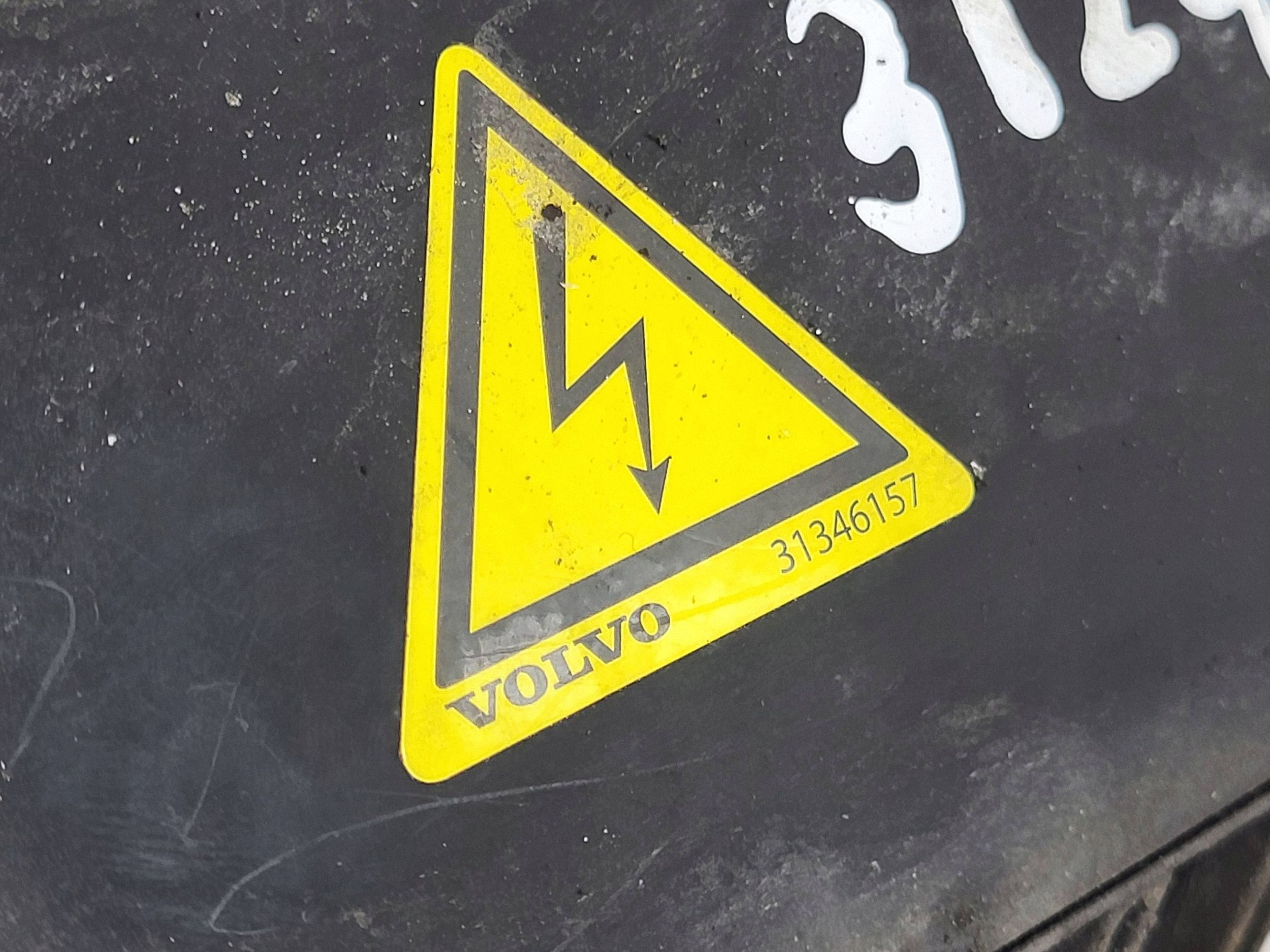 Volvo V60 2014 Sähköauton latausliitäntä image 9