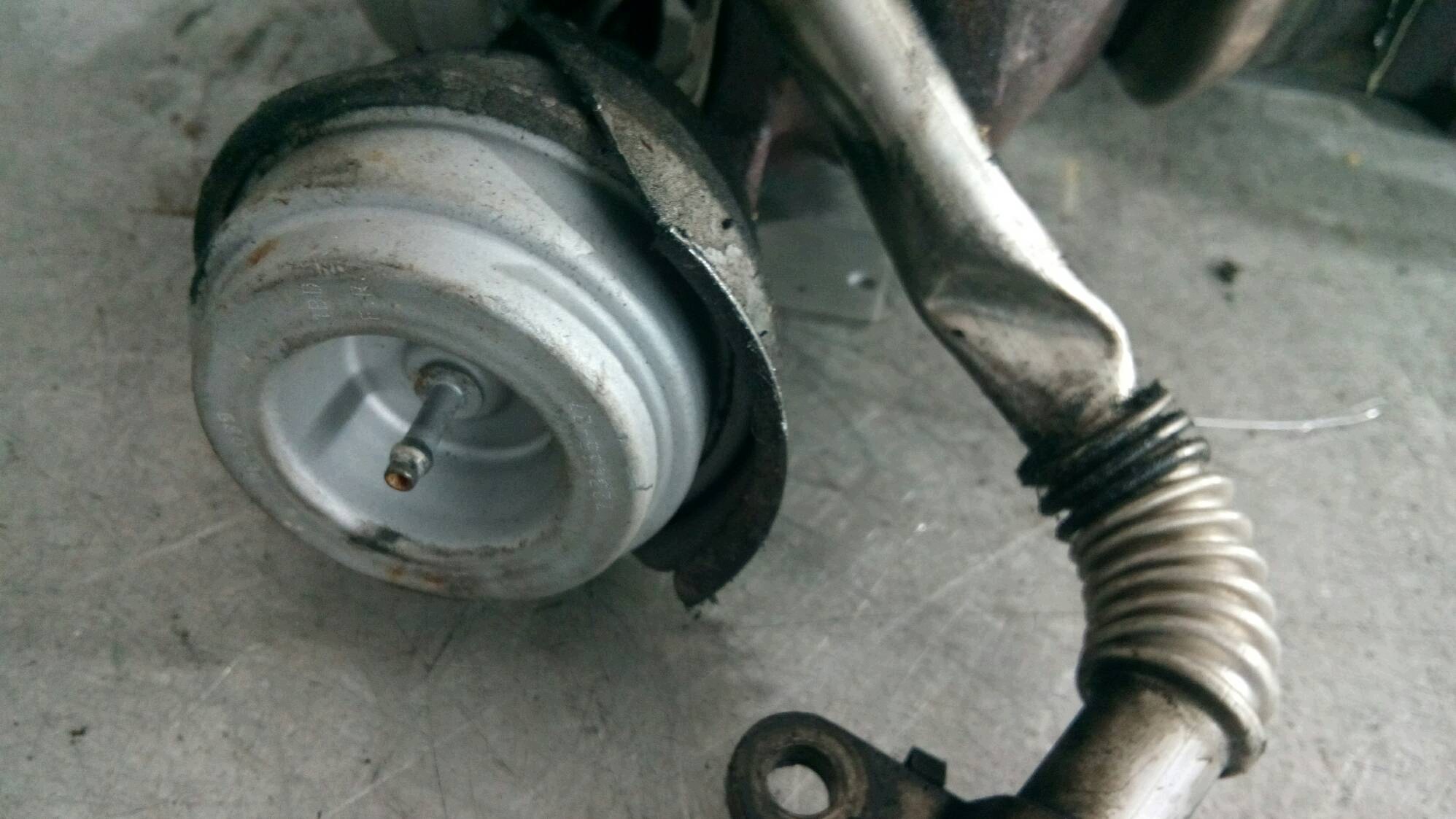 Turbo OPEL Astra H 1.9L Diesel 55205179