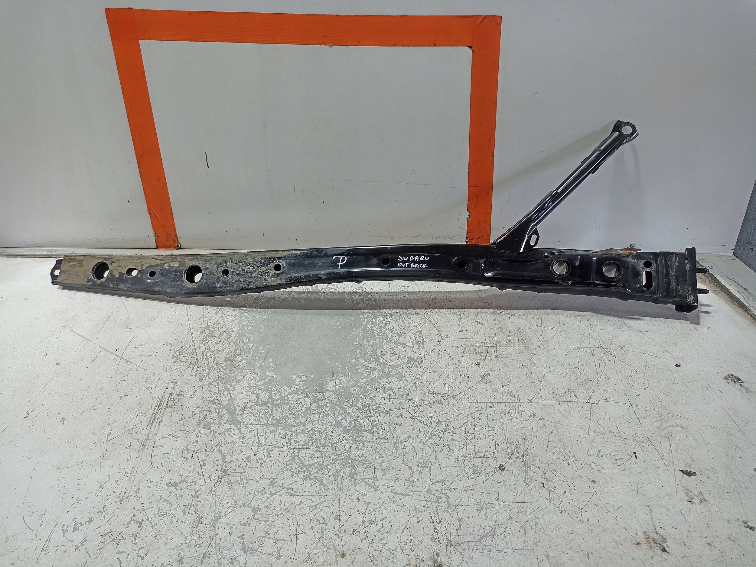 Subaru Outback VI etualapalkki oikea FIE7103 image 2