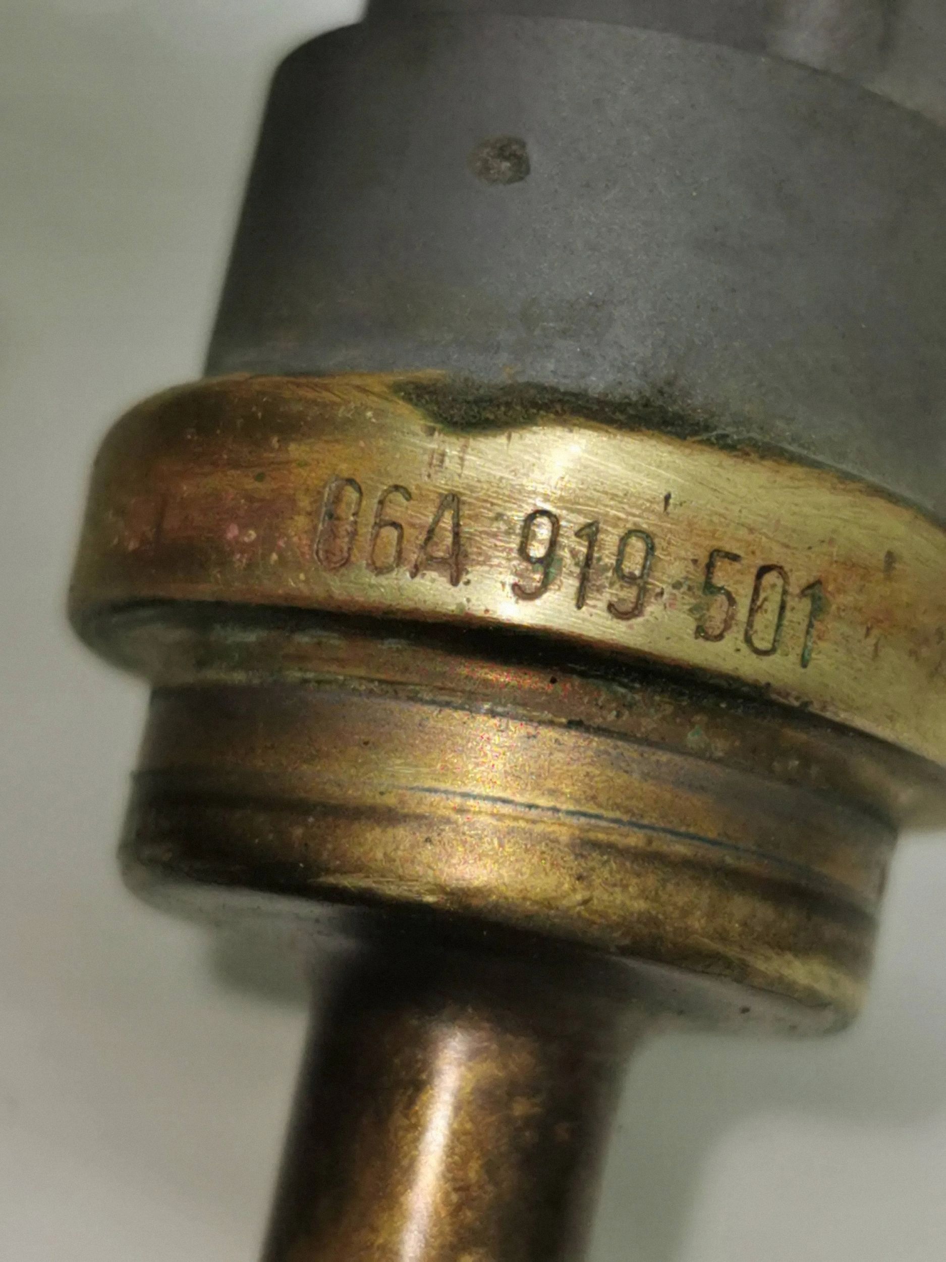 Sensor Temperatura Líquido Arrefecimento VW Touran 06A919501 image 5