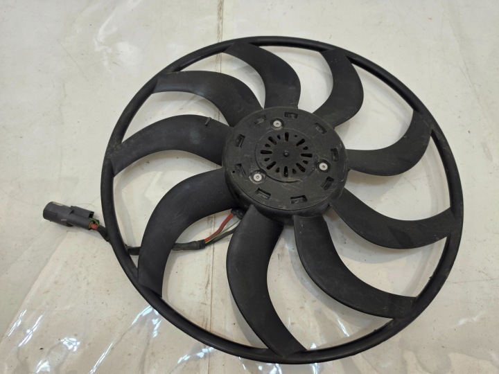 68268606AC ventilator Dodge RAM 2020 - 5.7 V8