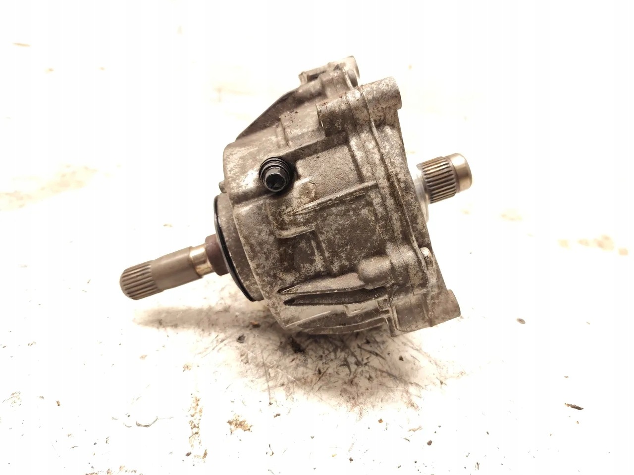 Etureduktori AUDI 0CJ409431C 2.0L Bensiini 2021