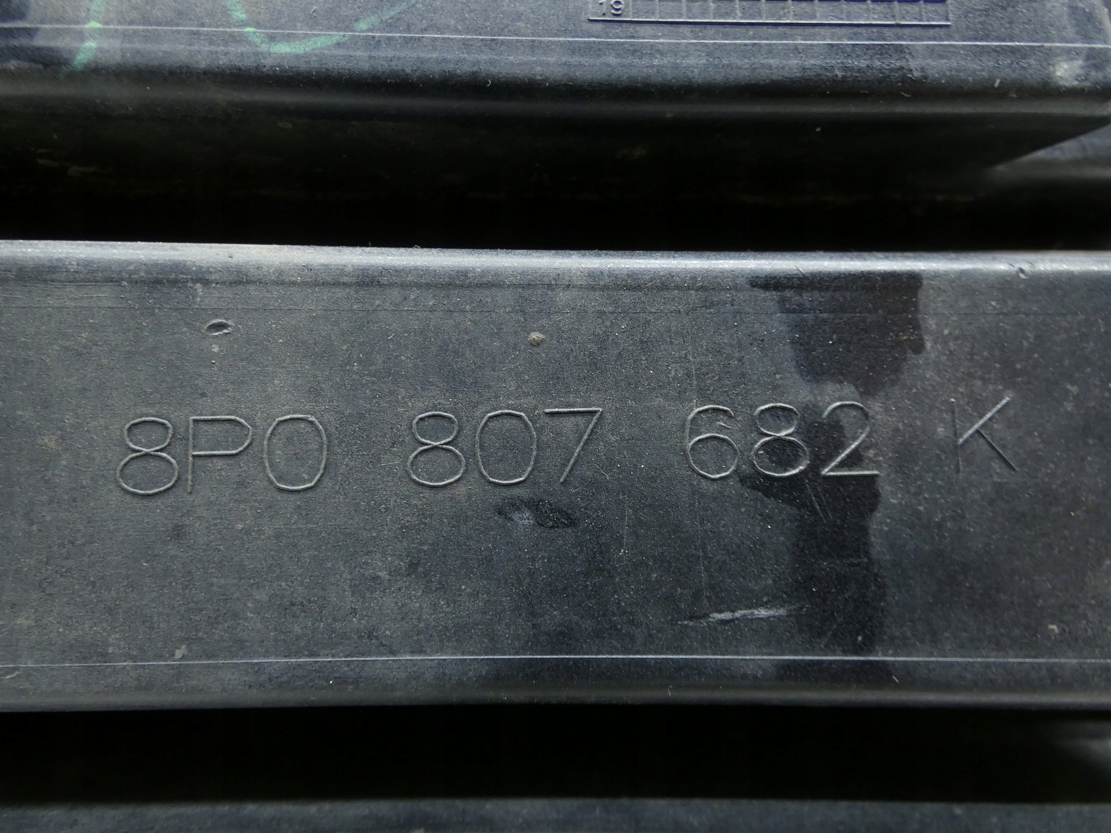 Grade di para-choque dianteiro direito Audi A3 8P Lift S-Line 8P0807682K image 5