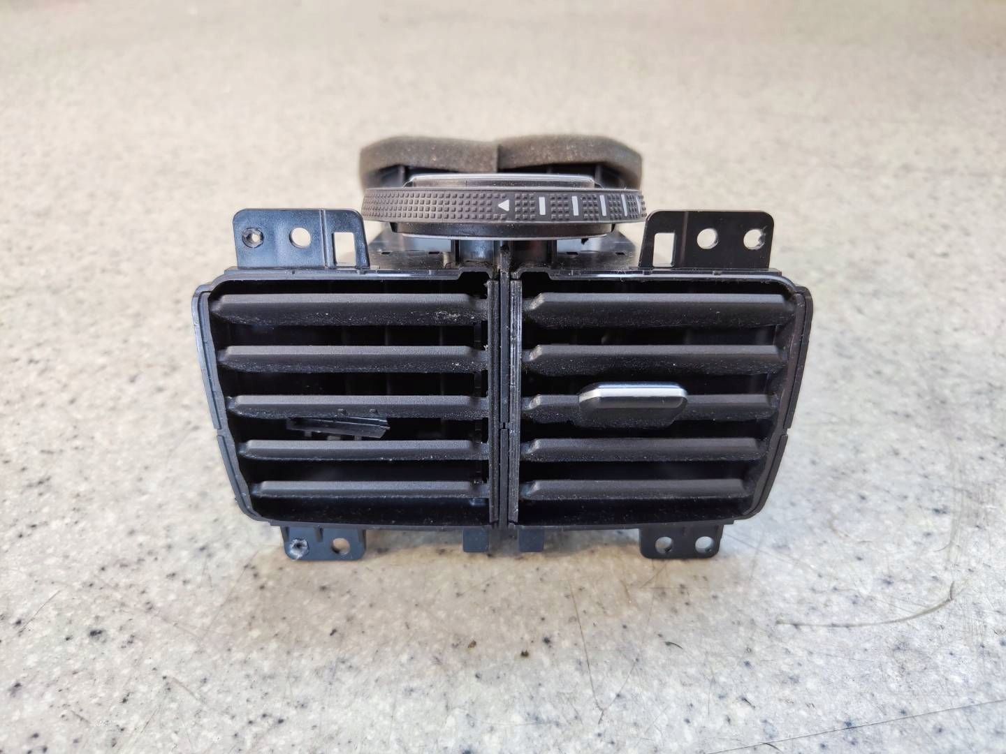 STAGE OF THE TUNEL BACK 5G0819203 VW GOLF 7 VII COMBI