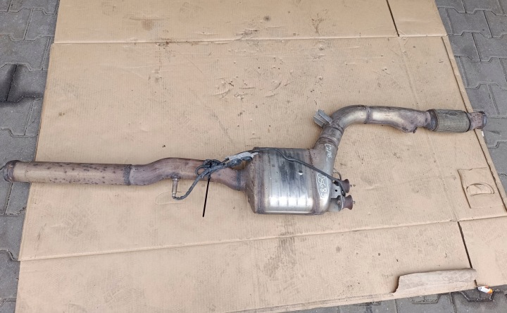 MERCEDES CLS C218 X218 3.0 CDI Exhaust Muffler Pipe A2124909814