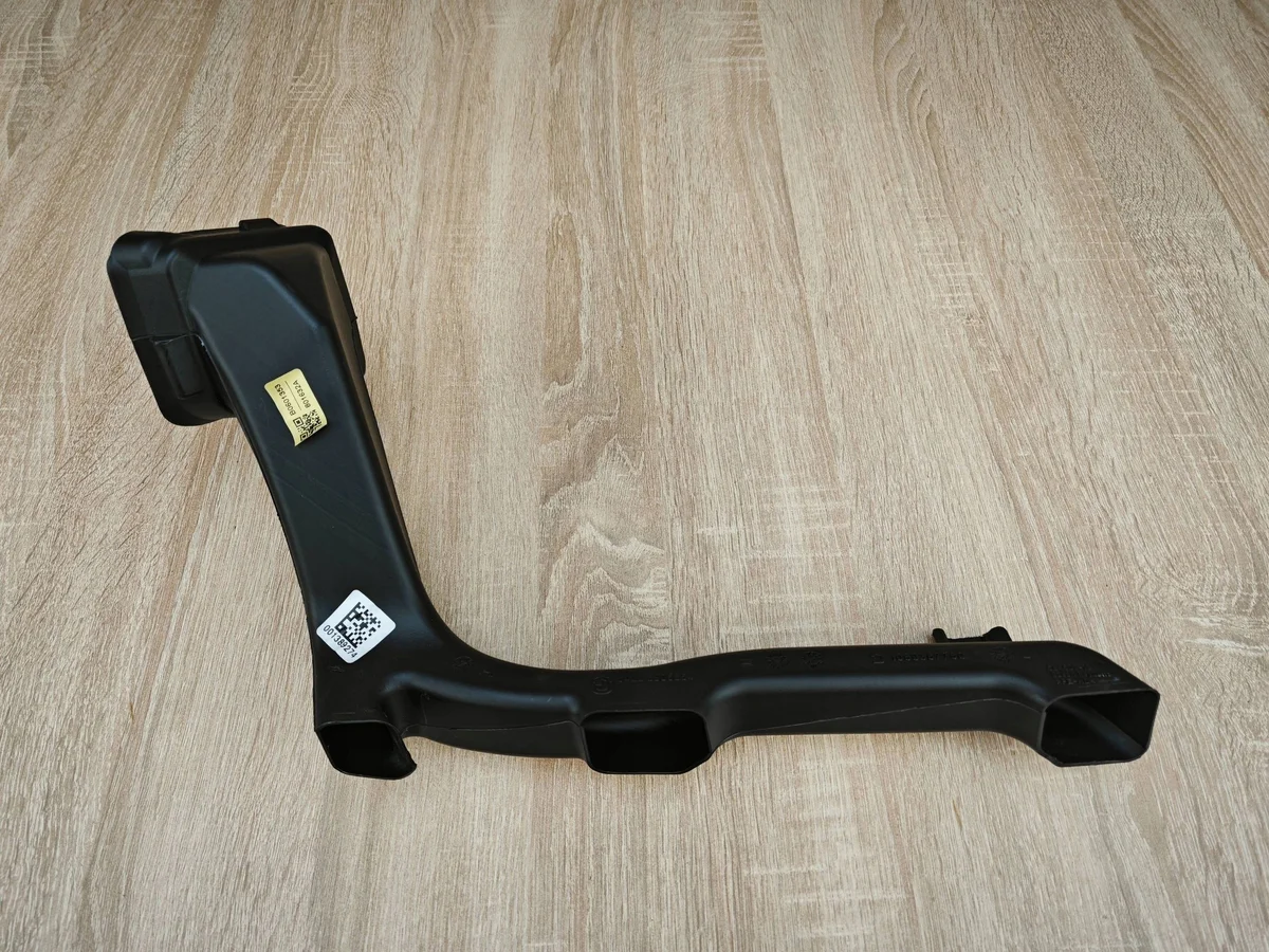Prise d'air console droite BMW G20 G22 G26 6805554