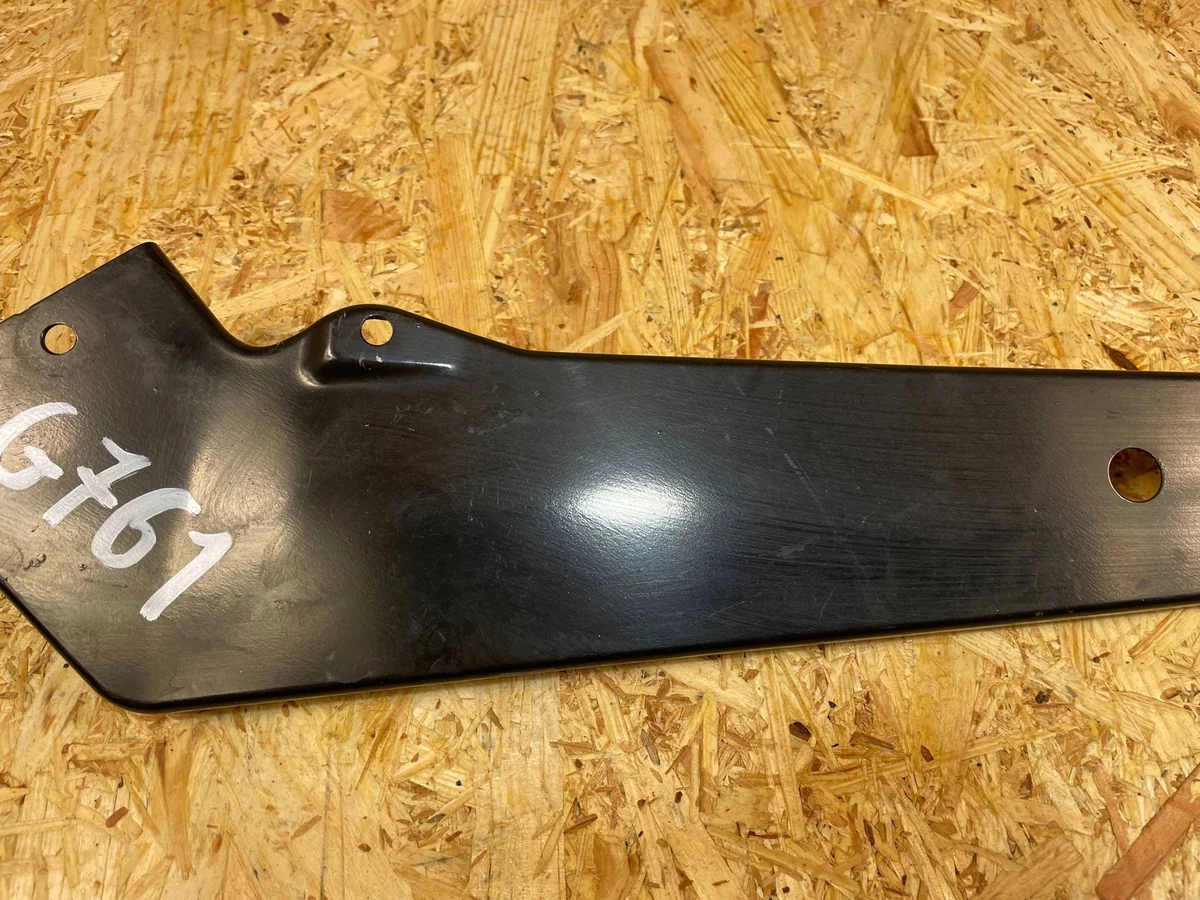 Support phare avant gauche VW Passat B8 image 3