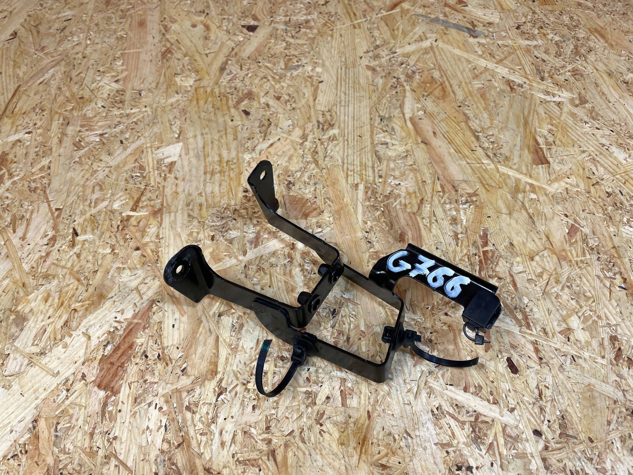 Supporto elettrovalvola Volvo XC40 C40 32208567
