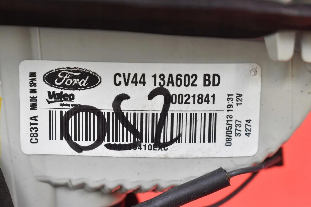 Luz Trasera LED Derecha Ford Kuga CV44-13A602-BD image 7