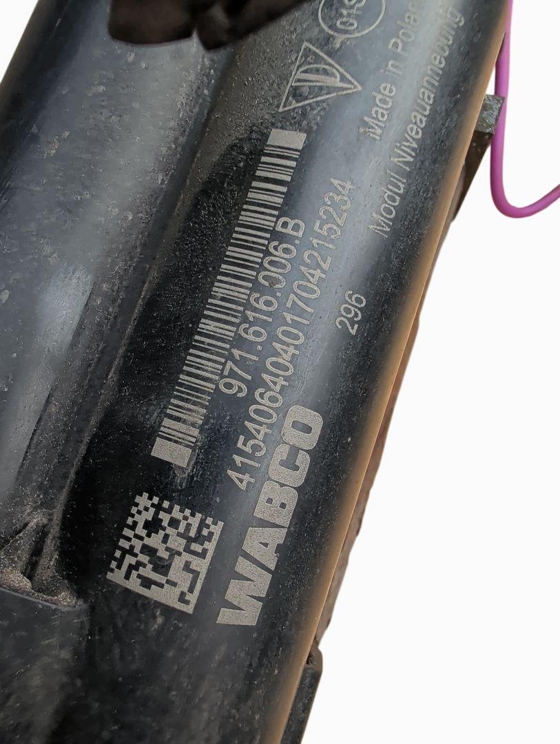 Suspension Compressor Porsche Panamera (971) 971616006B image 7