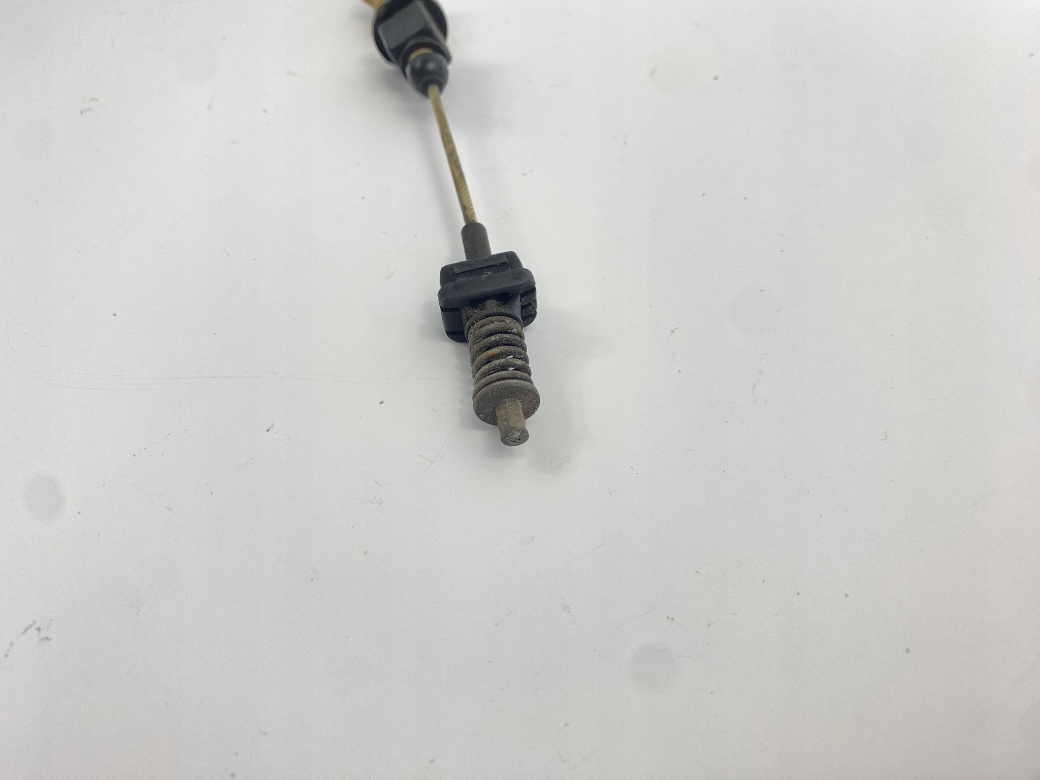 Câble d'accélérateur Mercedes W124 M103 image 3