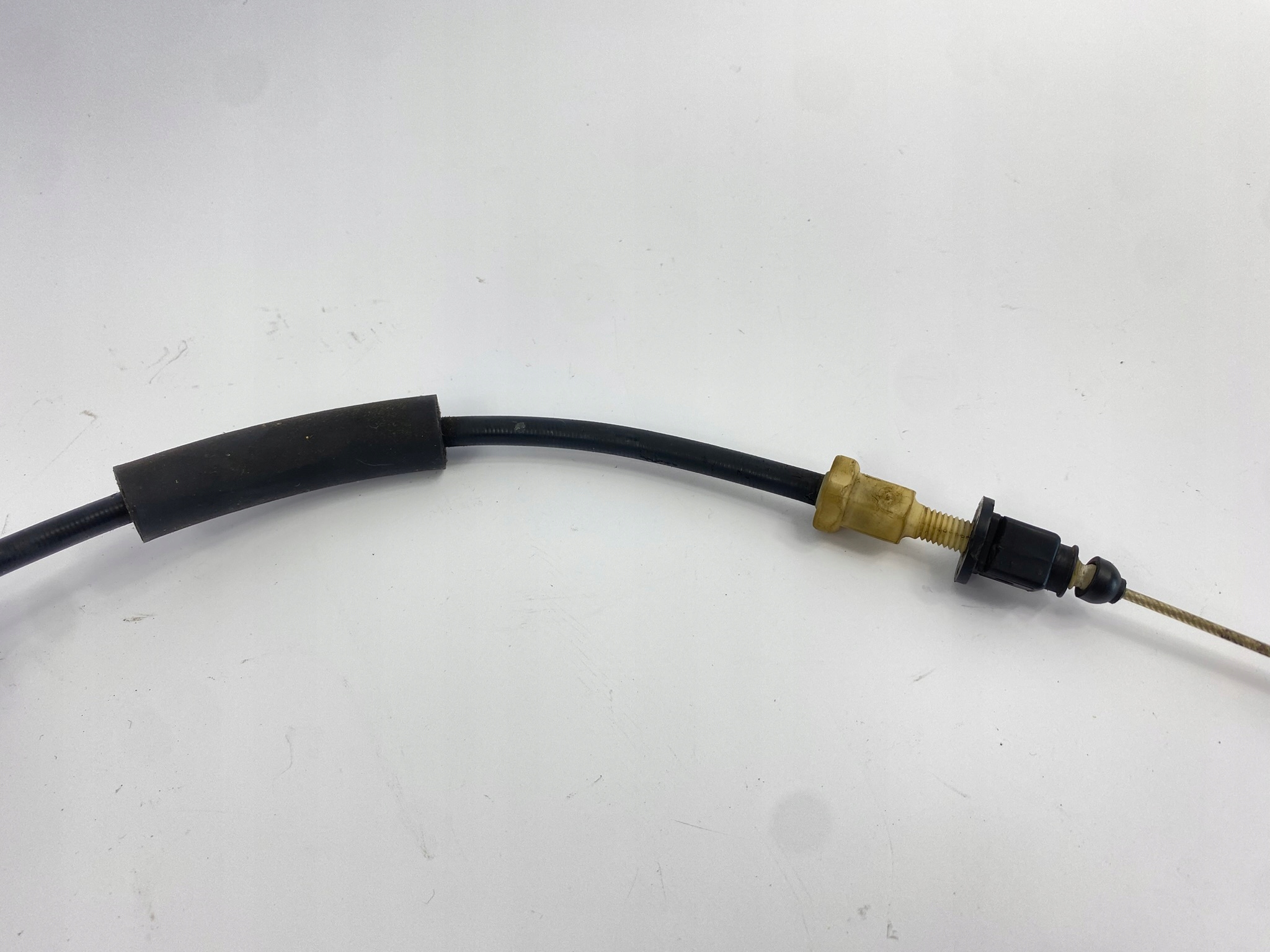 Câble d'accélérateur Mercedes W124 M103 image 5