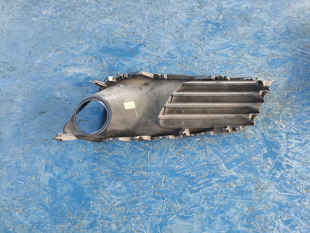 Grelha para Toyota Auris II 52040-02240 image 4