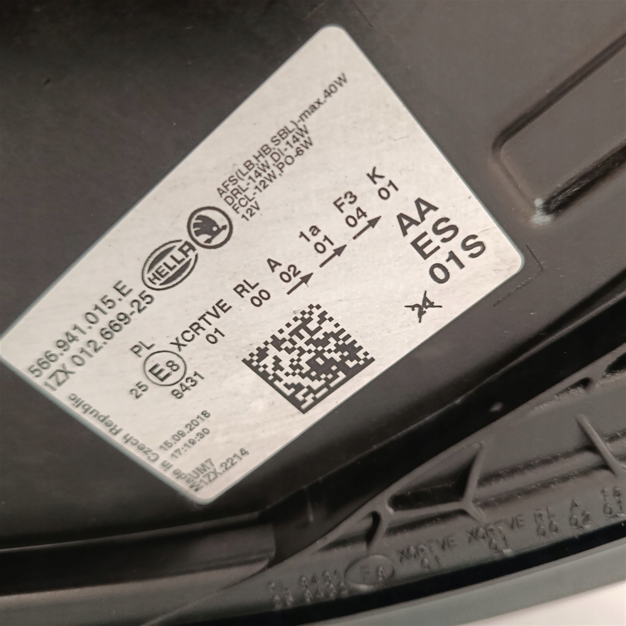 Lâmpada Esquerda Dianteira Skoda Kodiaq 566 Full LED 566941015E image 7