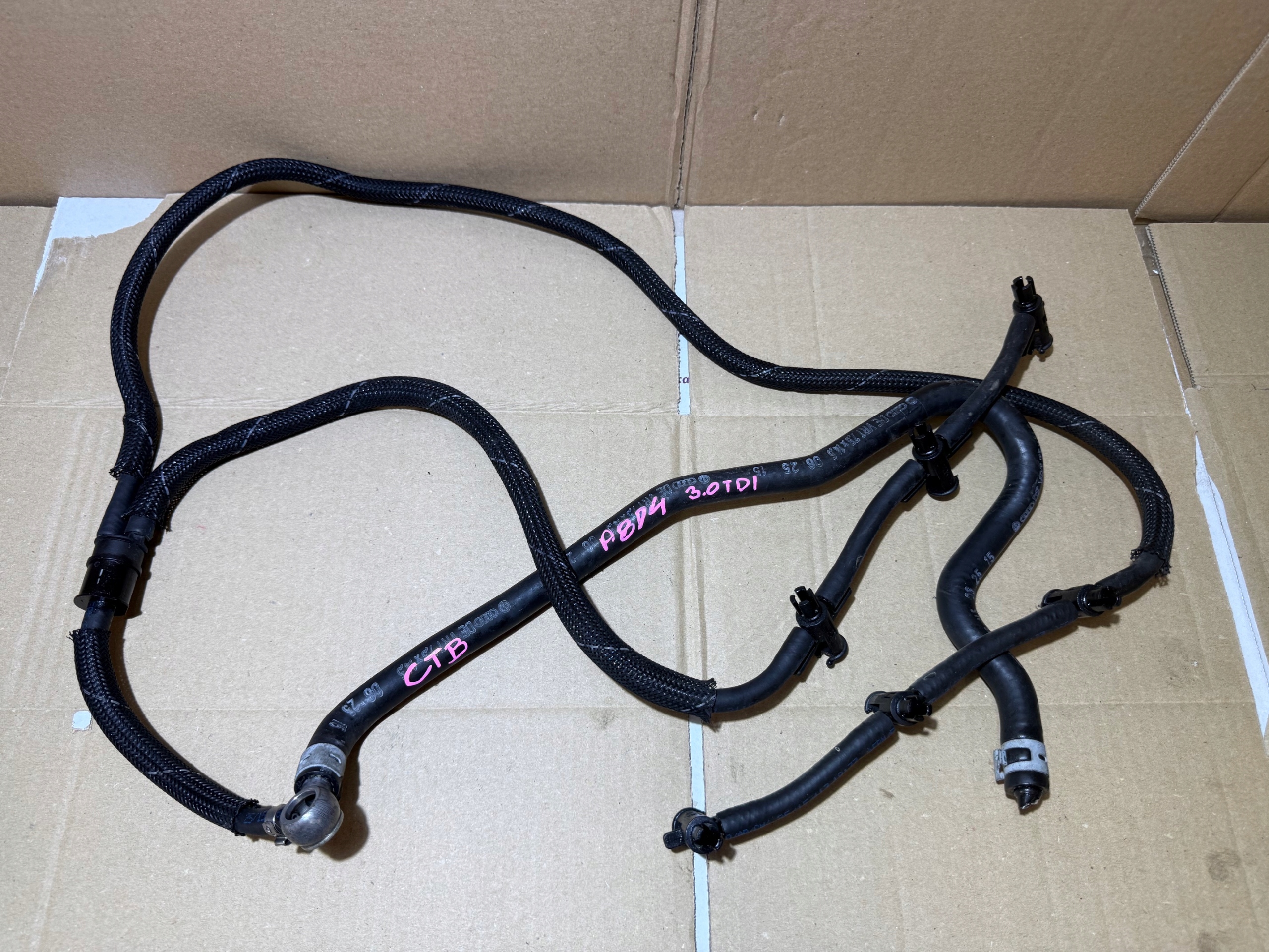 AUDI A6 C7 A7 Q7 A8 D4 Q5 3.0 TDI CTB Kraftstoffleitungen Überläufe image 2