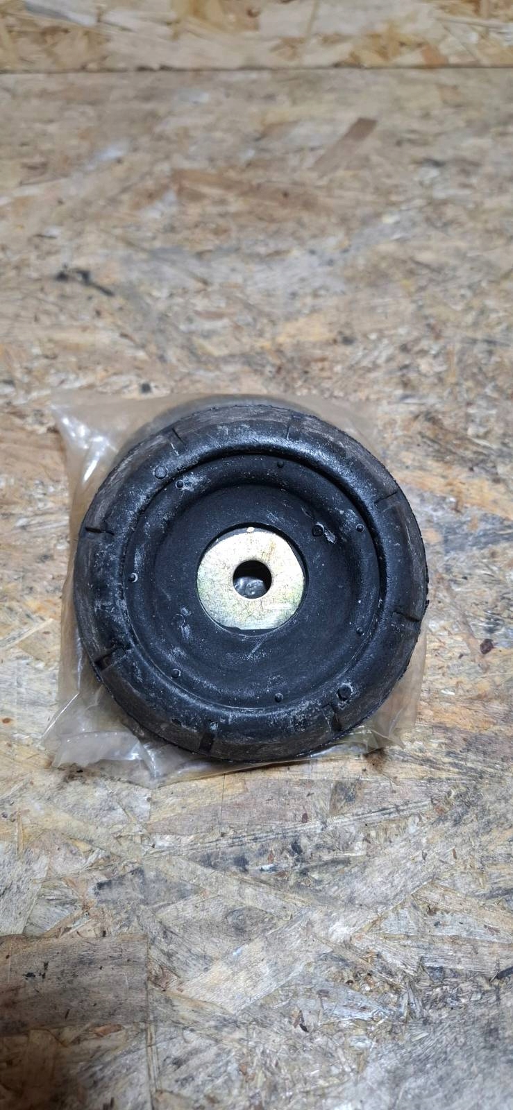 Maxgear Strut Mount Front Opel Vectra B 0344523DE-30 image 4