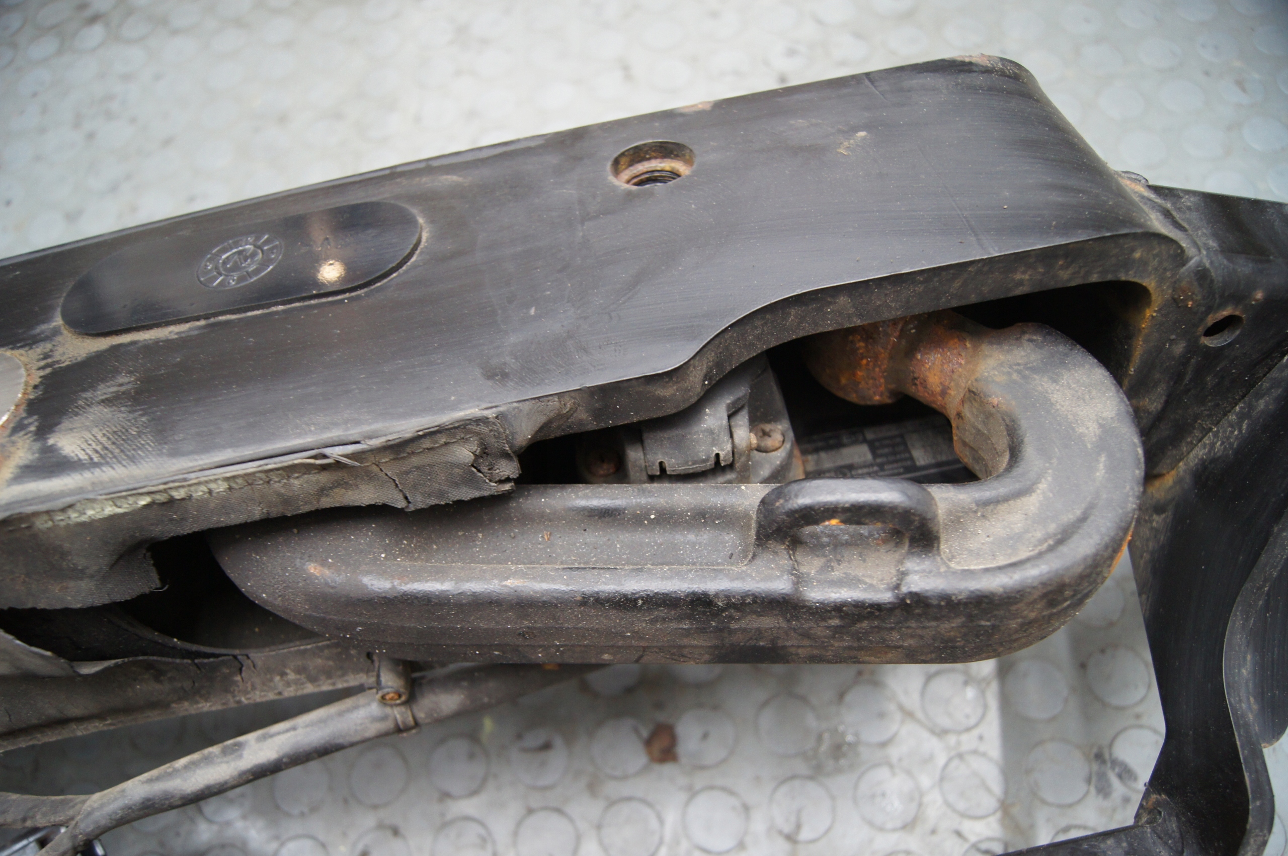 Range Rover L405 vetokoukku 323105624002 image 9