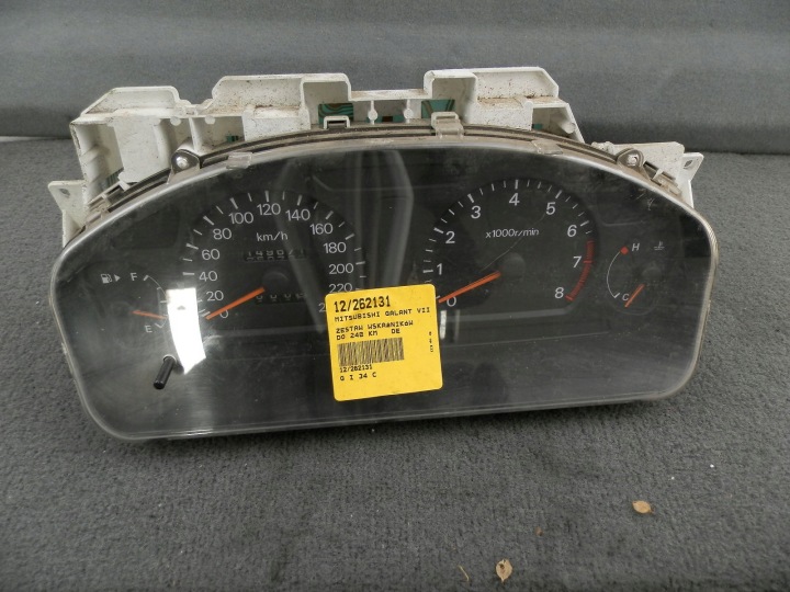 Mitsubishi Odometer Cluster OE MR444006
