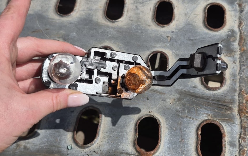Conector lanterna traseira FORD GALAXY III 162496 image 2
