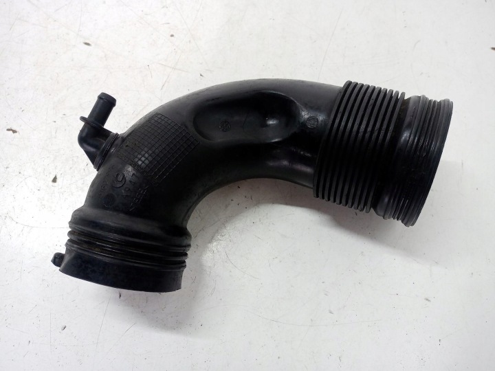 Ilmanottoletku Lancia Delta III 1.75 TBI 51807996