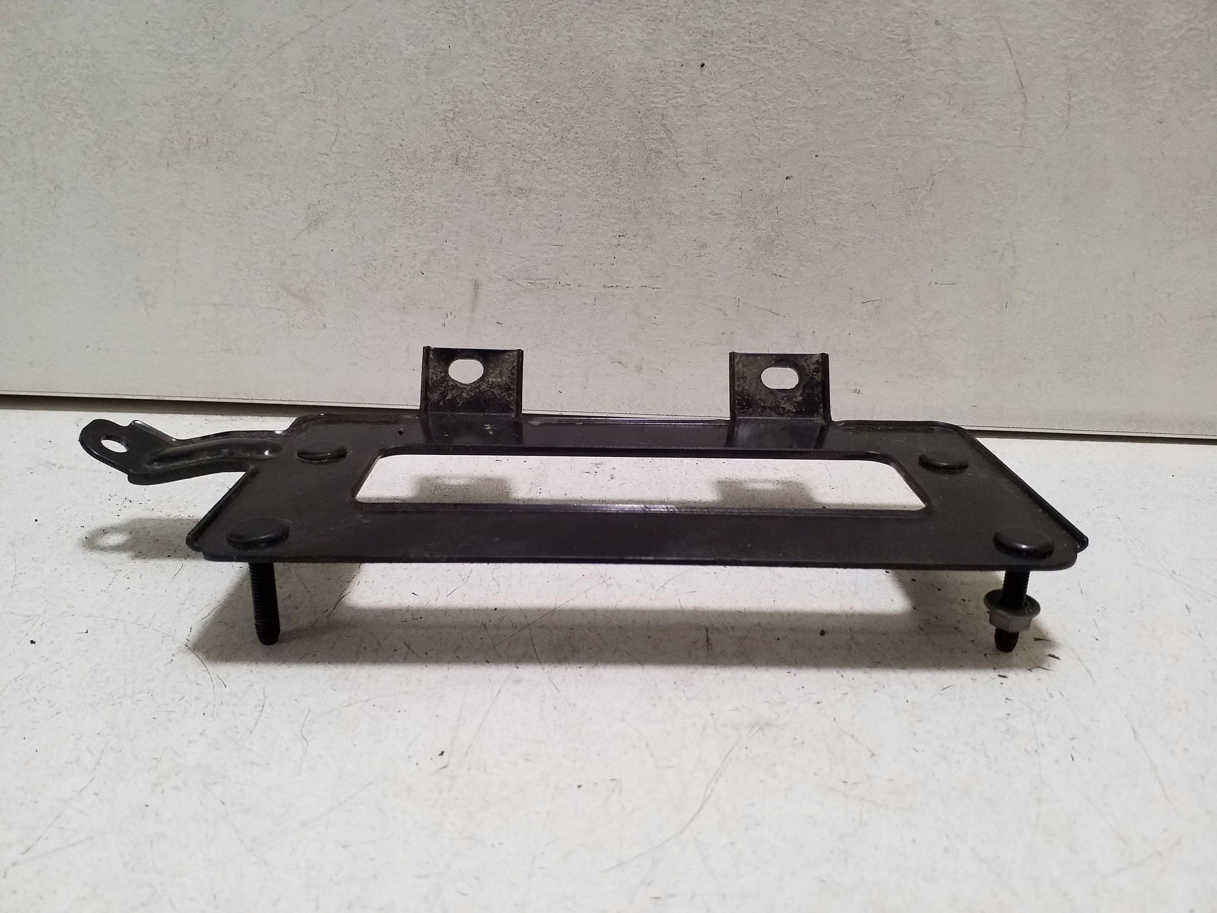 Kia Stonic Engine Computer Mount 9101280131 image 3