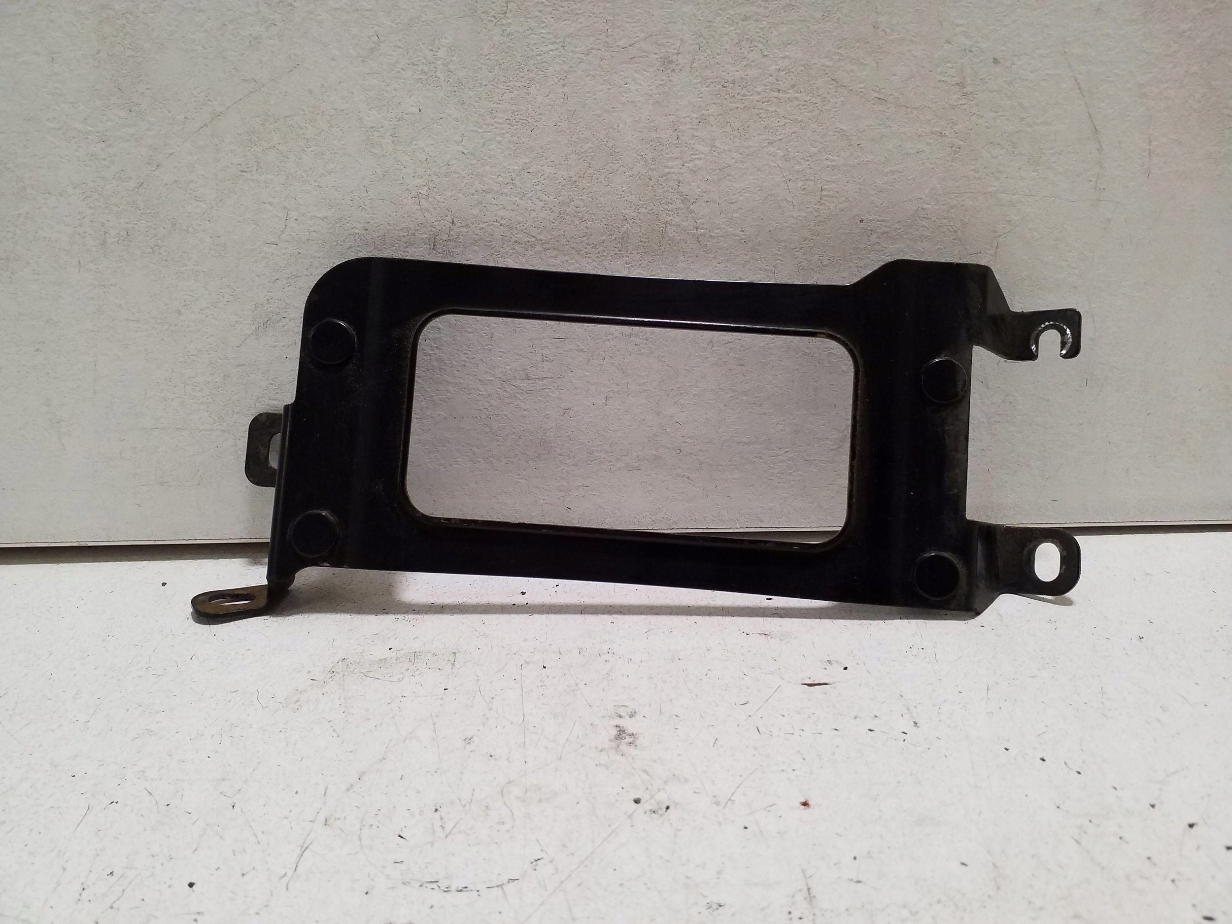 Soporte de computadora del motor KIA Soul VAL300171 image 3