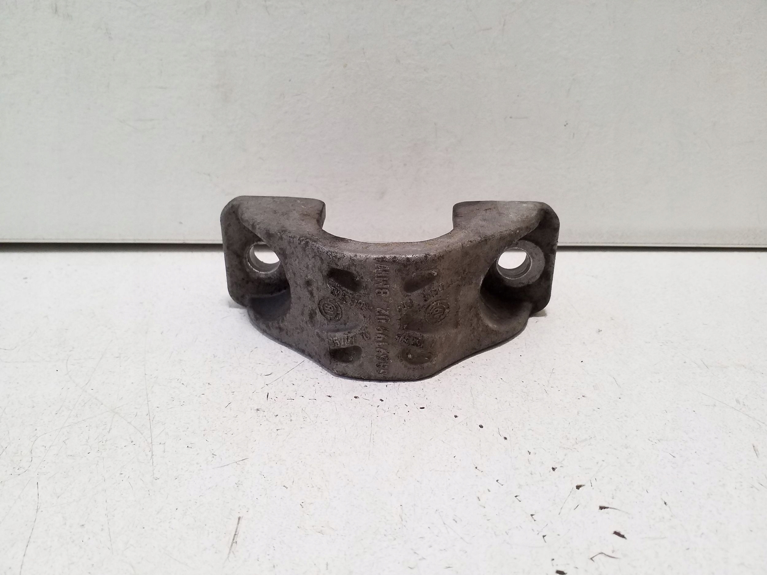 BMW 3 G20 G21 Support de stabilisateur 6869199 image 2