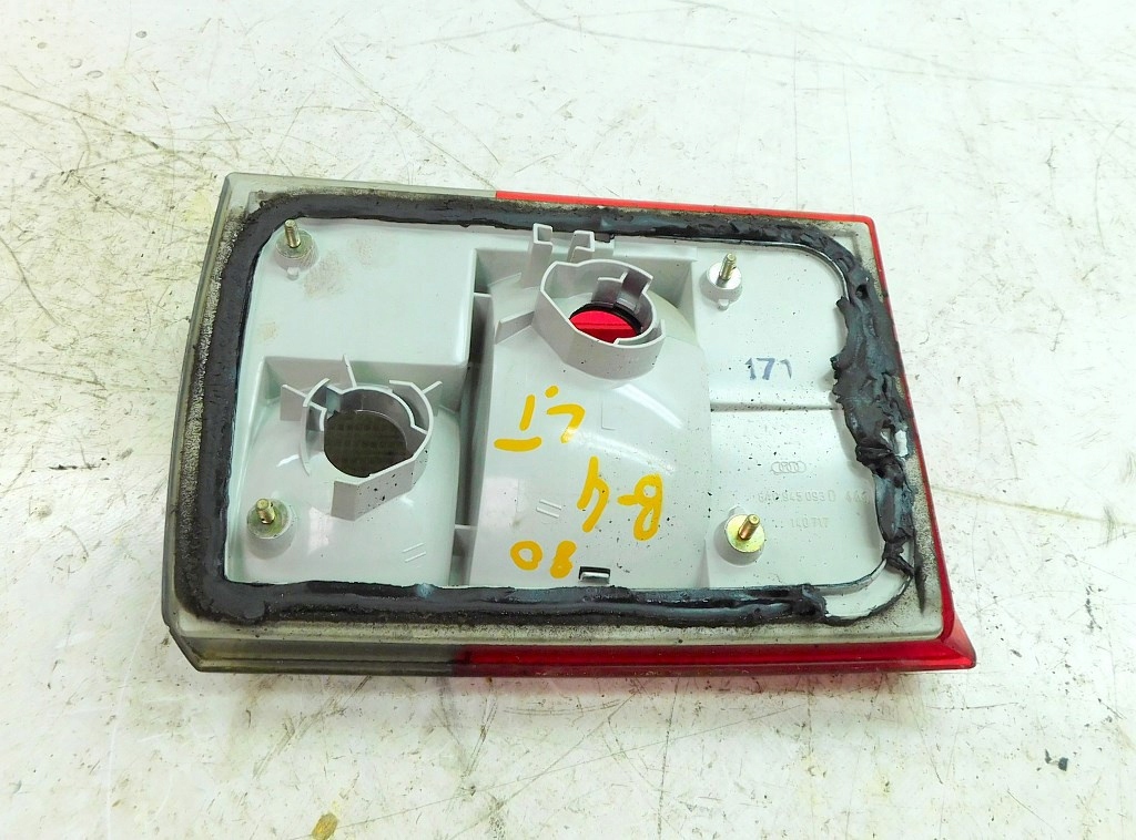 AUDI 80 B4 2.0 B 94r LAMPA BACK image 4