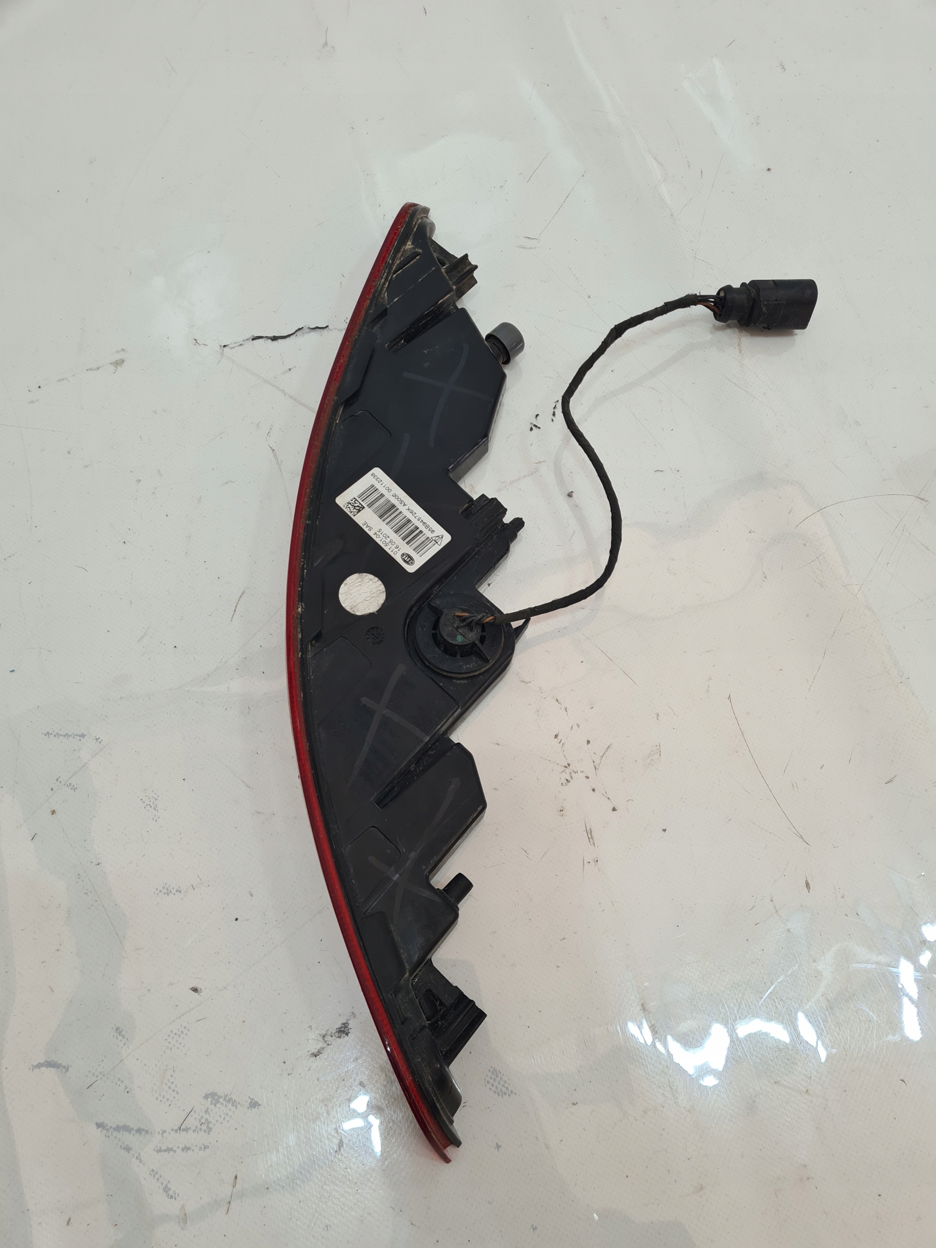 Porsche Macan 15 - Rear bumper lamp 95B945726 USA