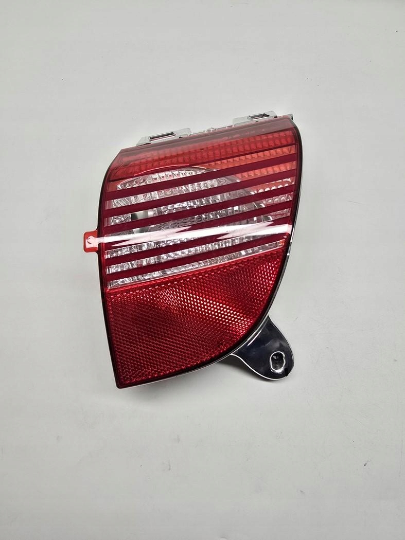 Lanterna Traseira Peugeot 2008 I Usada OEM 2NR009774 image 3