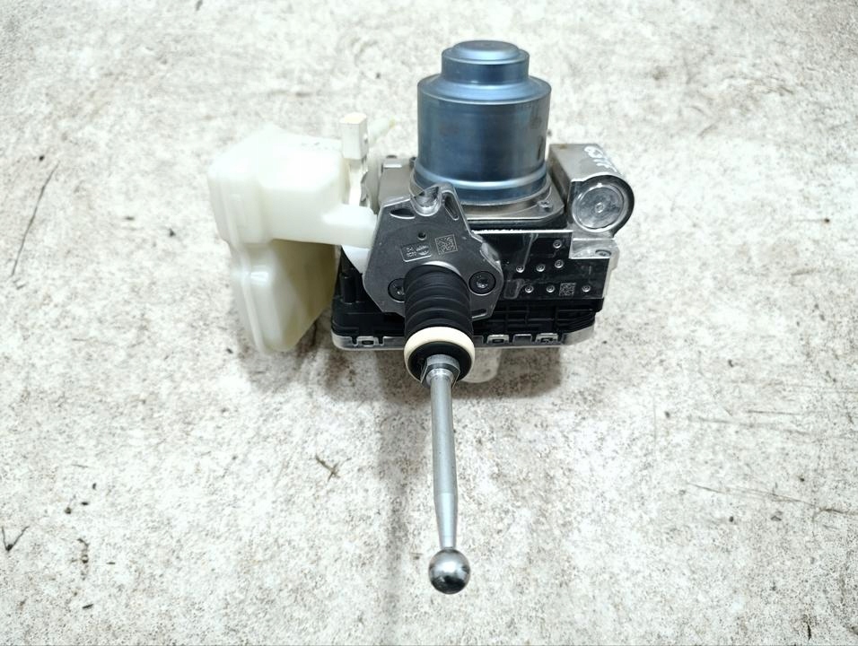 Pompe à frein Audi Q8 e-tron 4KE909059AH image 5