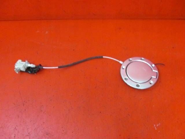 AUDI TT 8N 8N3 98-06 Polttoainetäyttöluukun toimilaite 8N0809905B 1C0810773