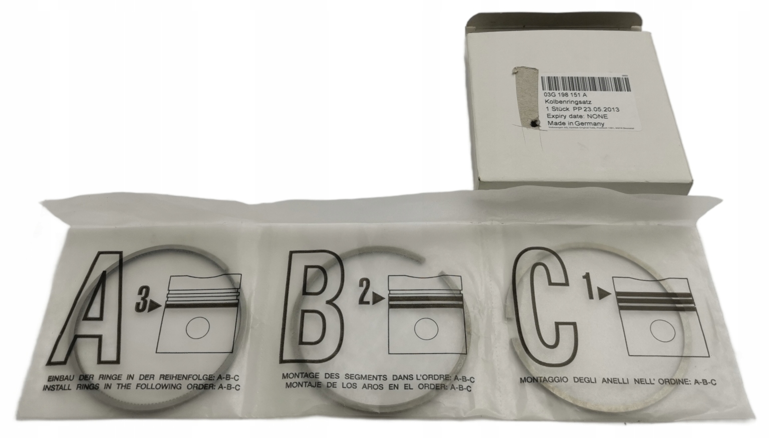 Jeu de segments de piston VW Passat B5 03G198151A image 2