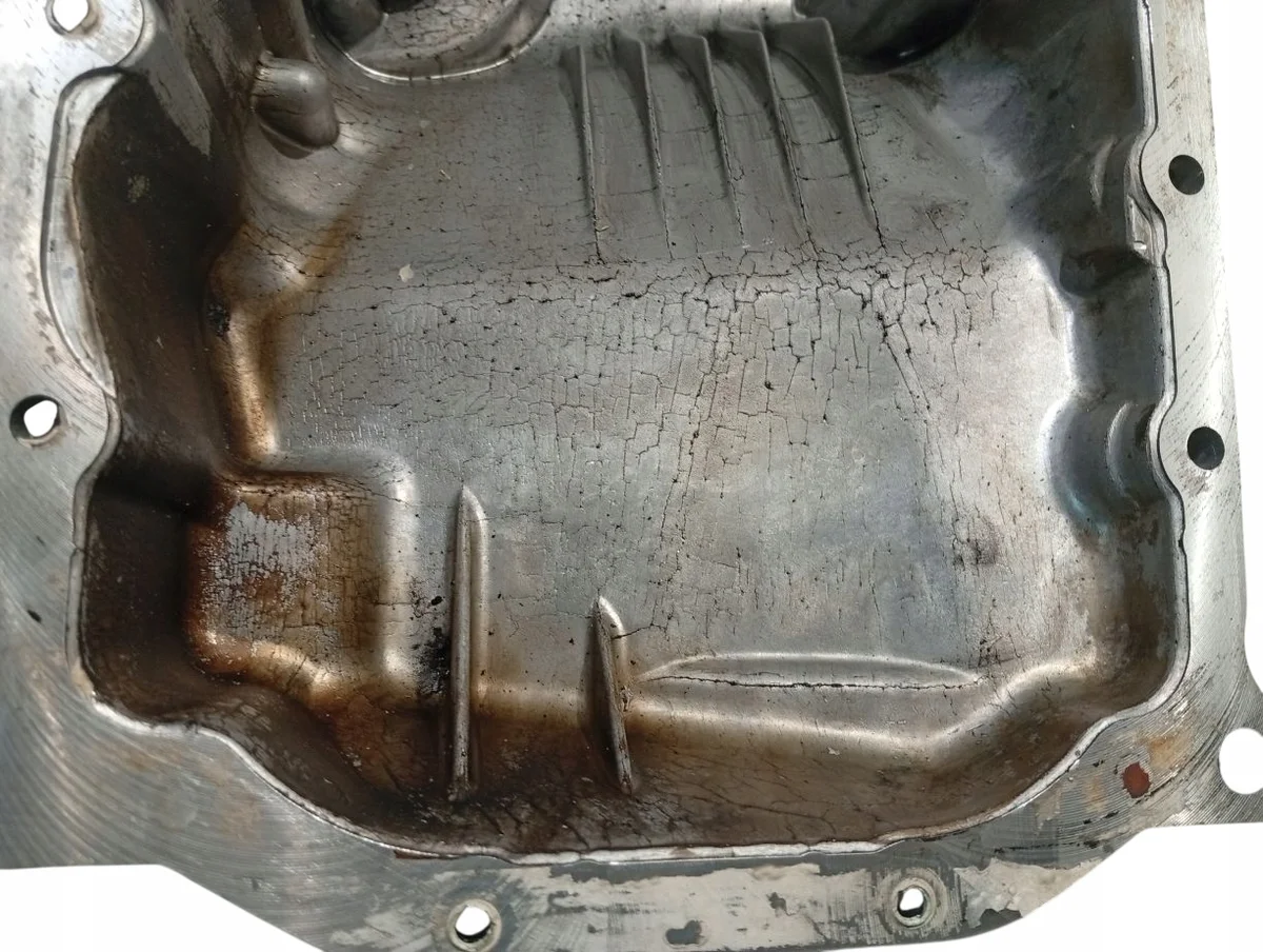 Oljefat Audi A6 1.9TDI 1997-2001 06B103603N image 8