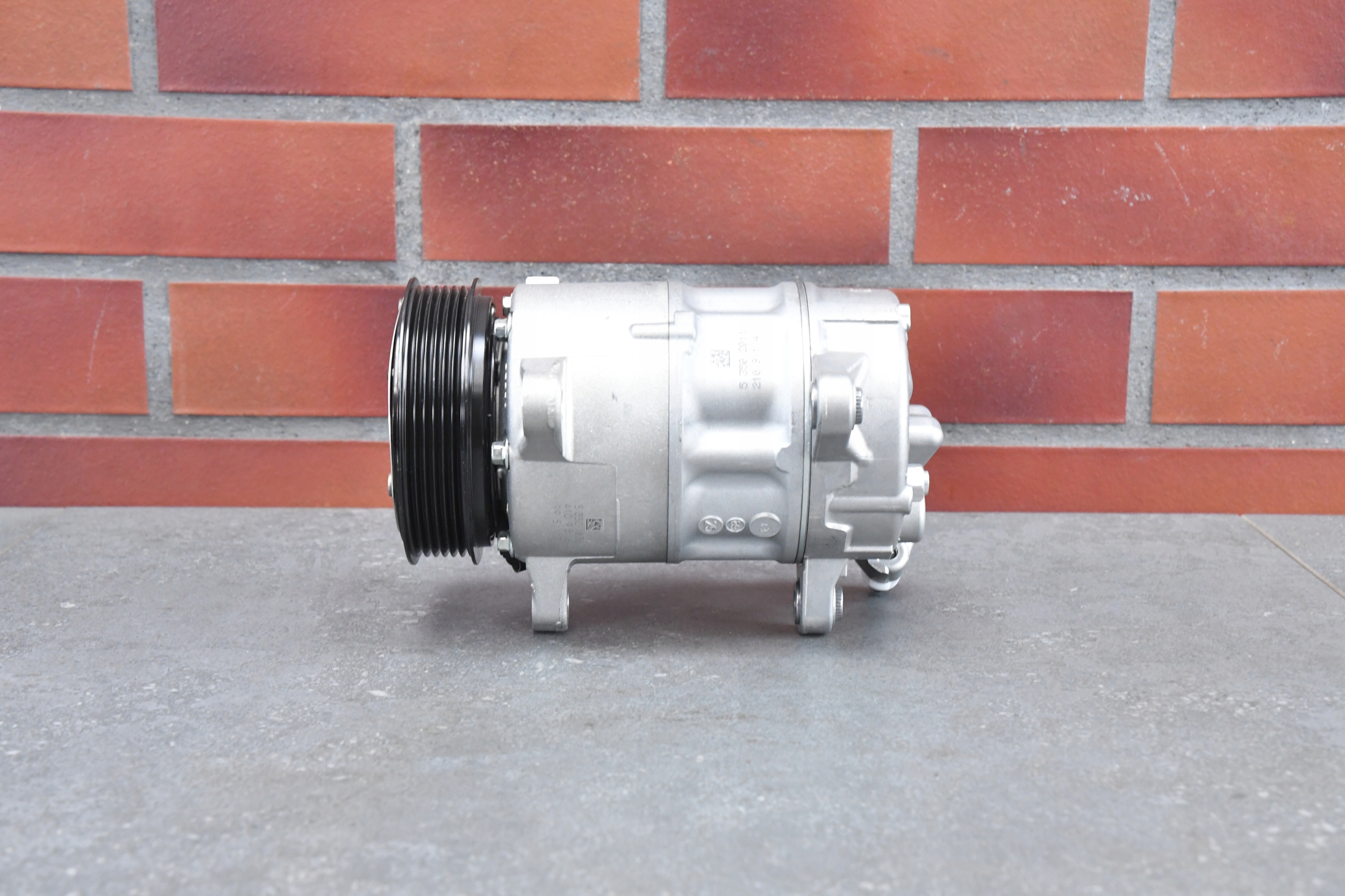 Klimakompressor MINI Cooper F54 F55 F56 F57 F60 F65 F66 9460942 image 6