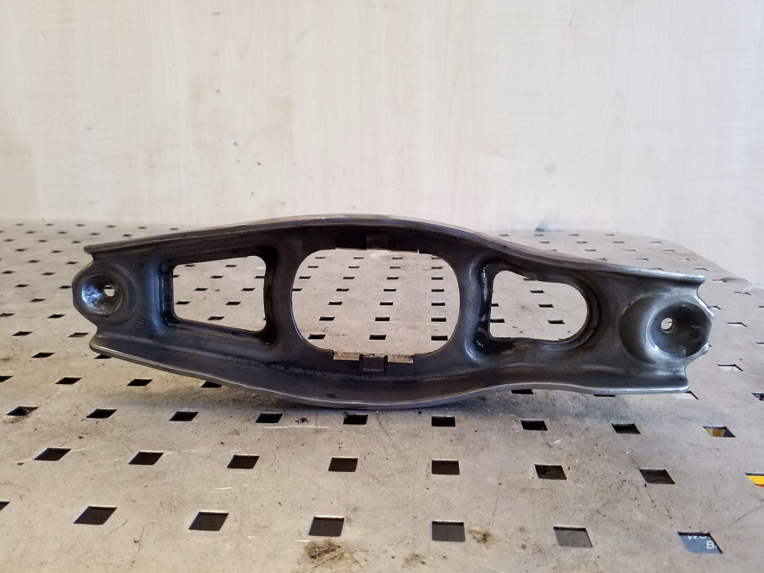 Mercedes-Benz C W205 kytkinhaarukka A0002544908