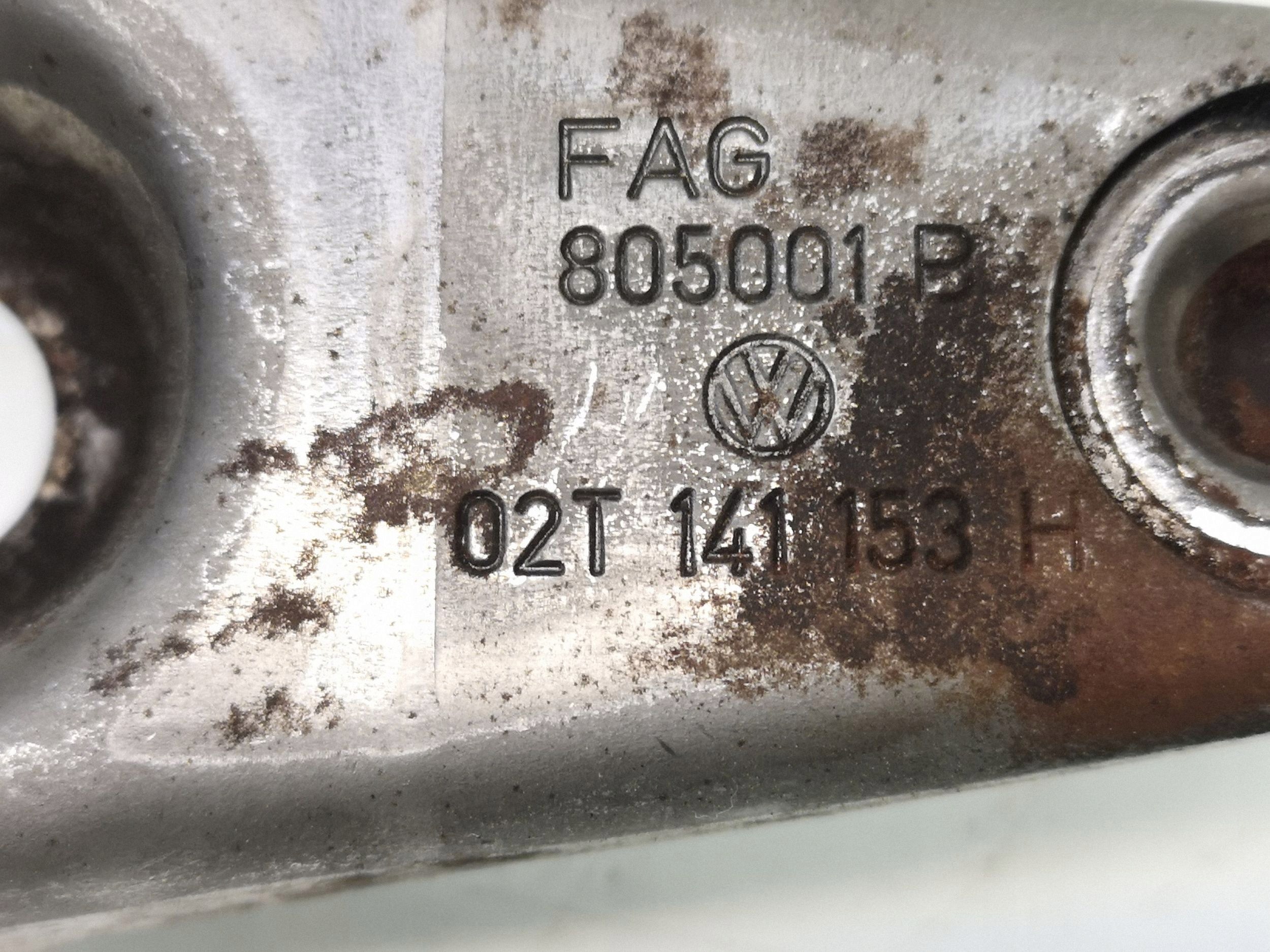 Skoda Fabia MK1 (6Y) kytkinhaarukka 02T141153H
