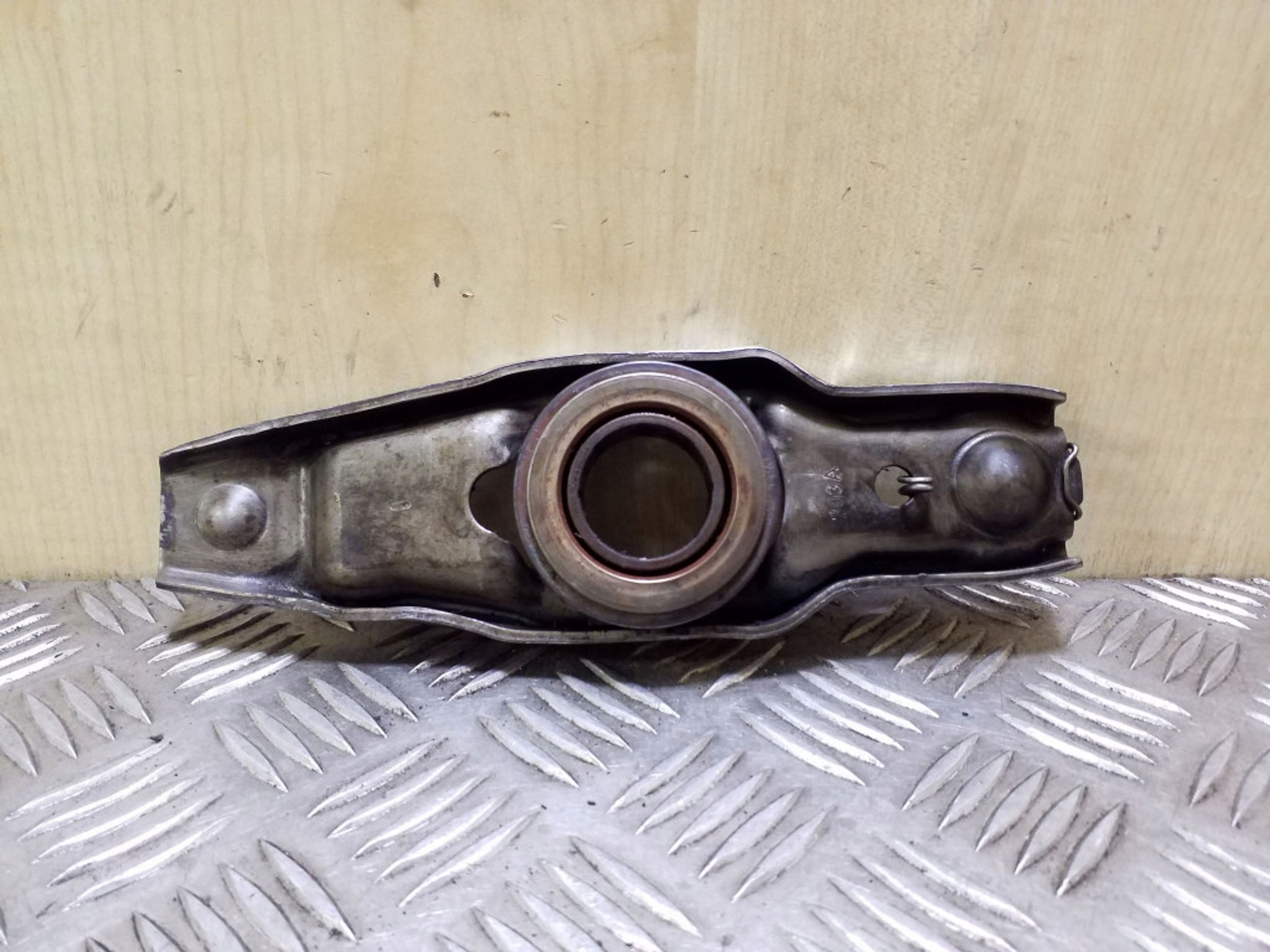 Volkswagen Golf IV Embrayage - OEM VAL48190 image 2