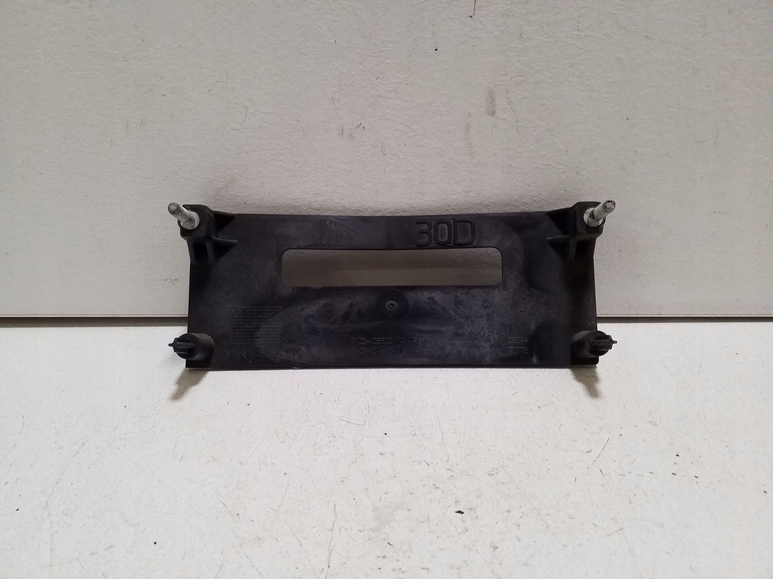 Jaguar XJ X351 Engine Computer Mount 9X2312B522BC image 2