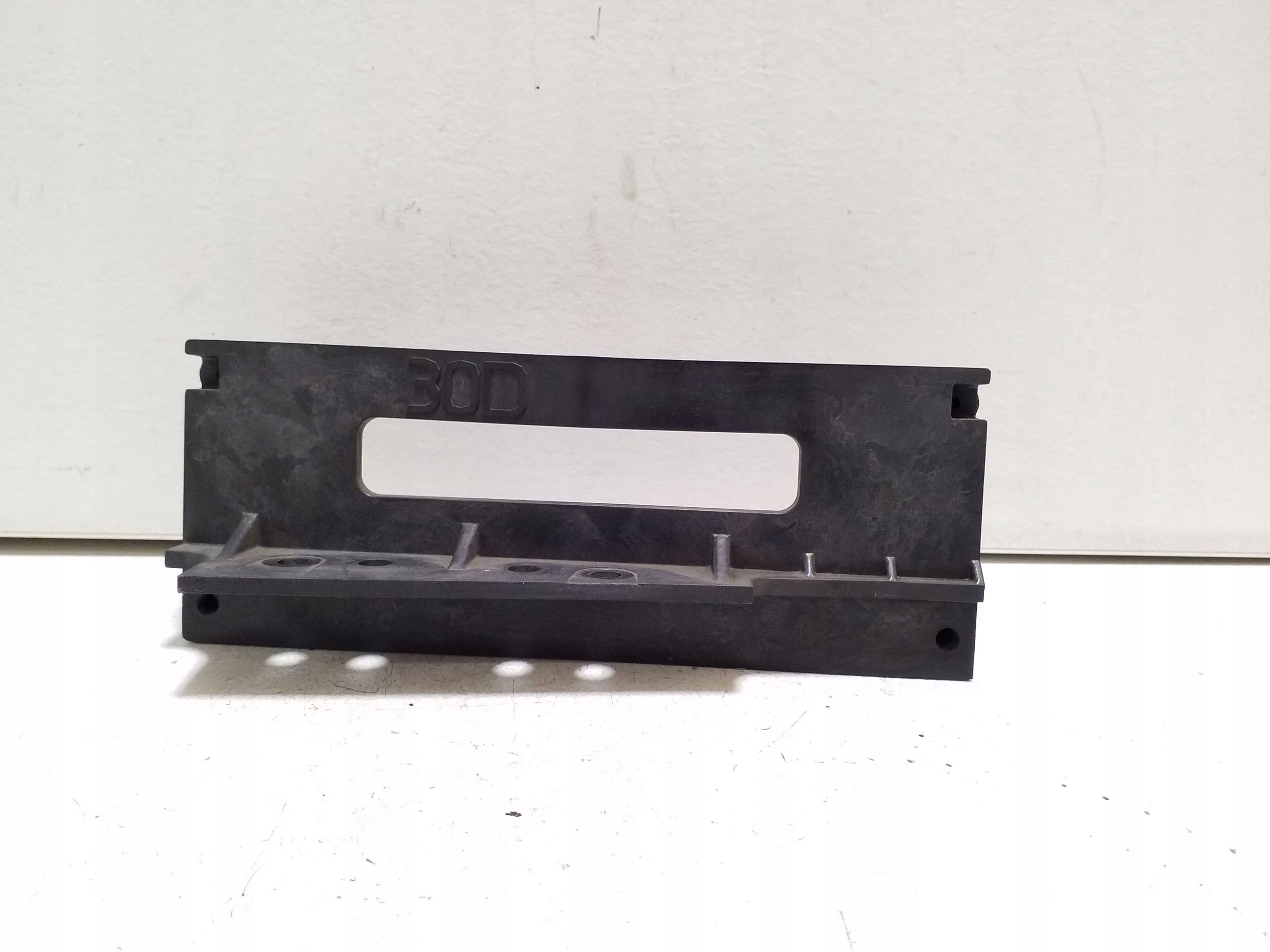 Jaguar XJ X351 Engine Computer Mount 9X2312B522BC image 3