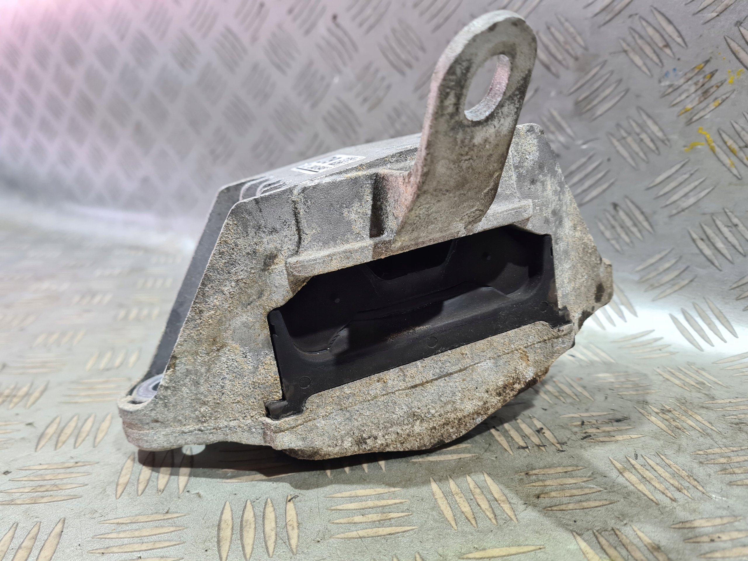 Support moteur OPEL ASTRA J CASCADA ZAFIRA C 1.6 TURBO SIDI image 3