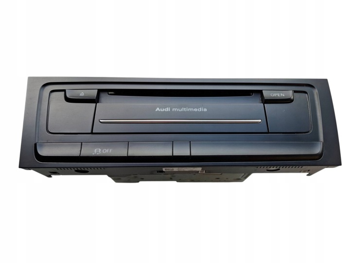Radio navigaatiolla AUDI A4 (8K2, B8) 8T1035664D 3.0L bensiini 2011
