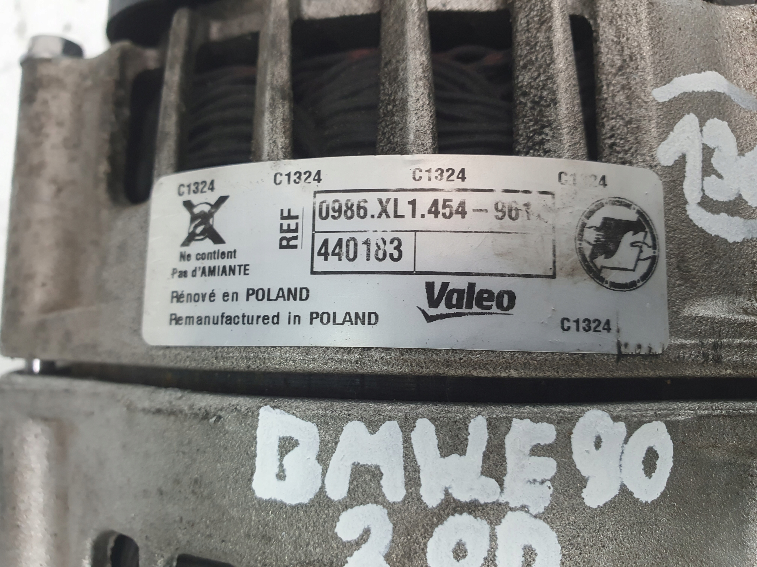 Alternateur BMW E60 E61 E87 E90 E91 2.0 D Valeo 0986XL1454-961 image 8