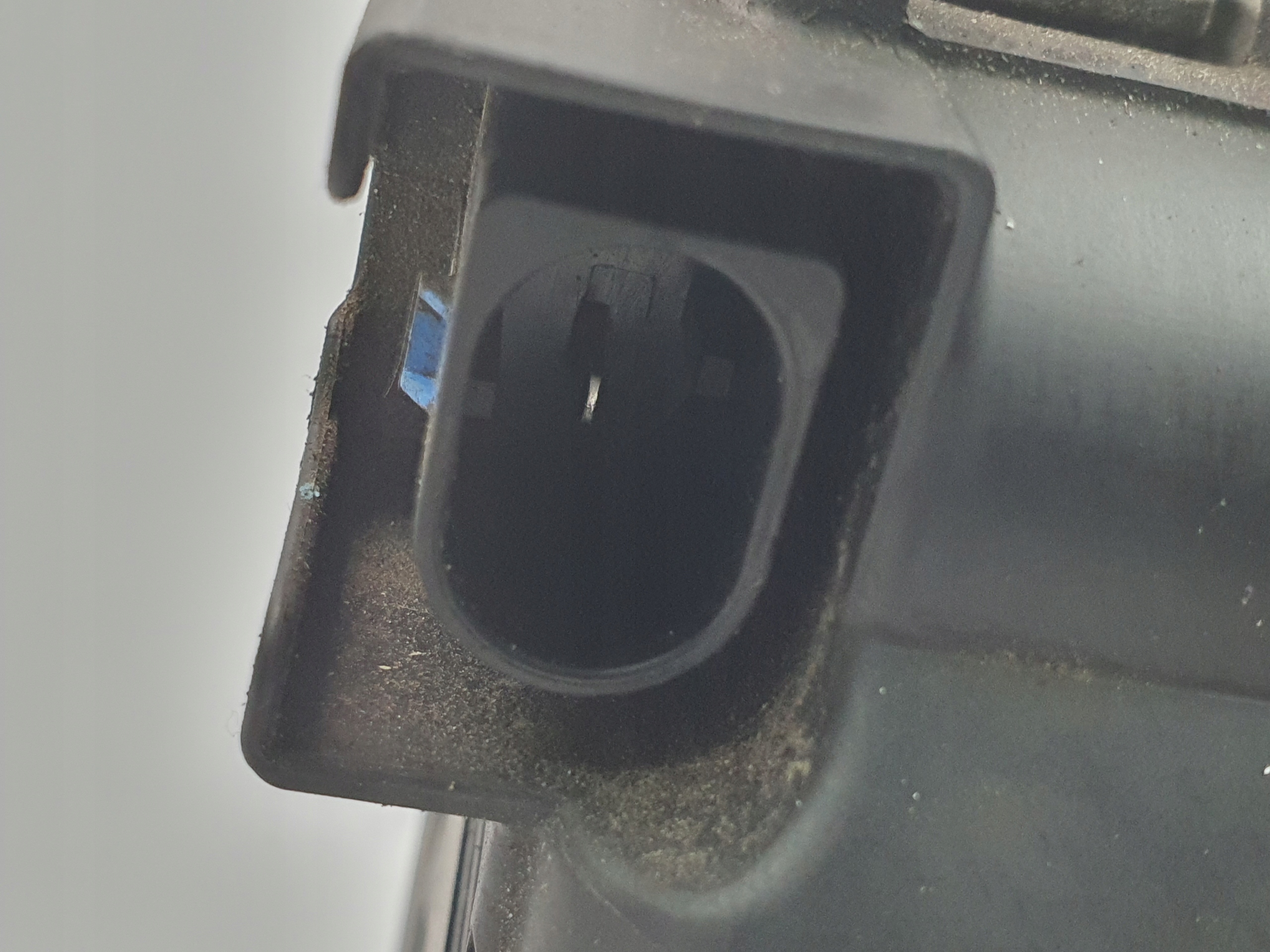 Alternateur BMW E60 E61 E87 E90 E91 2.0 D Valeo 0986XL1454-961 image 10